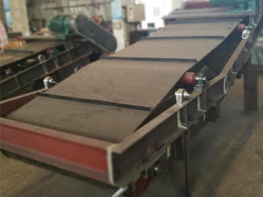 MC-ZLH-X系列礦石平行回收式除鐵器裝置